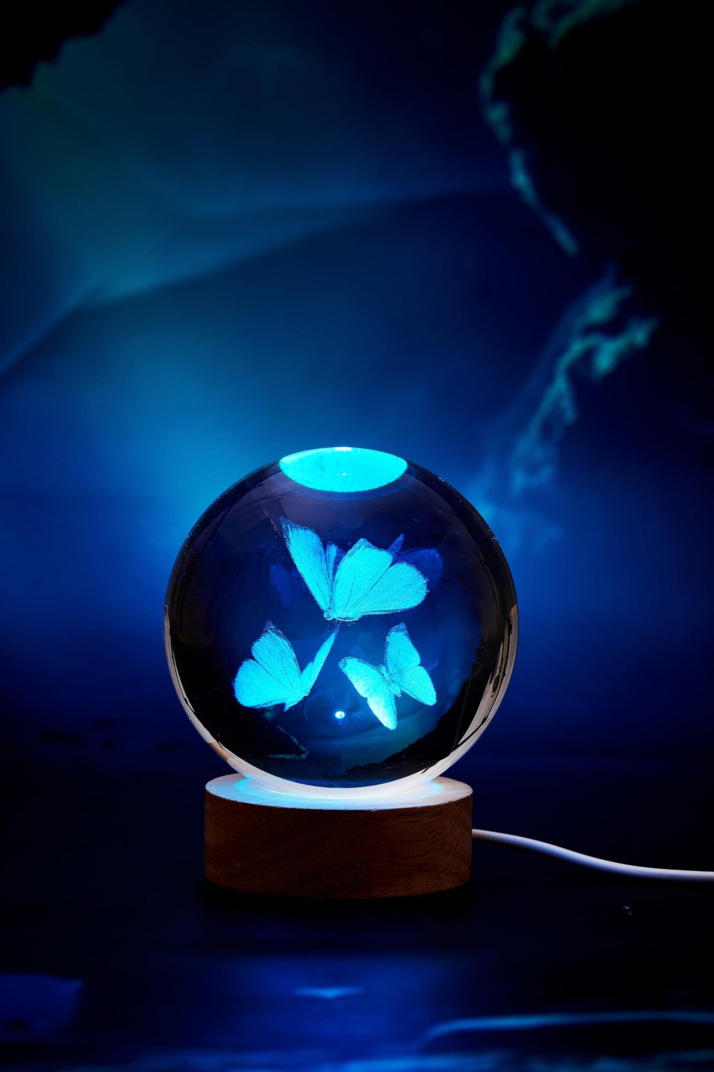 DIGFPWT Butterfly Crystal Ball Night Light, 3.15 Inch 3D Butterflies Crystal Lamp with LED Wooden Base, 16 Colors Change with Remote Control, Gift Box Packing, Gifts Ideas for Friends (Butterfly)