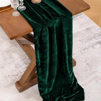 Socomi Green Velvet Christmas Table Runner Cloth Decor 20 x 120 Inches 10ft Fabric Emerald Green Luxurious Thanksgiving Wedding Runner for New Year Bridal Shower