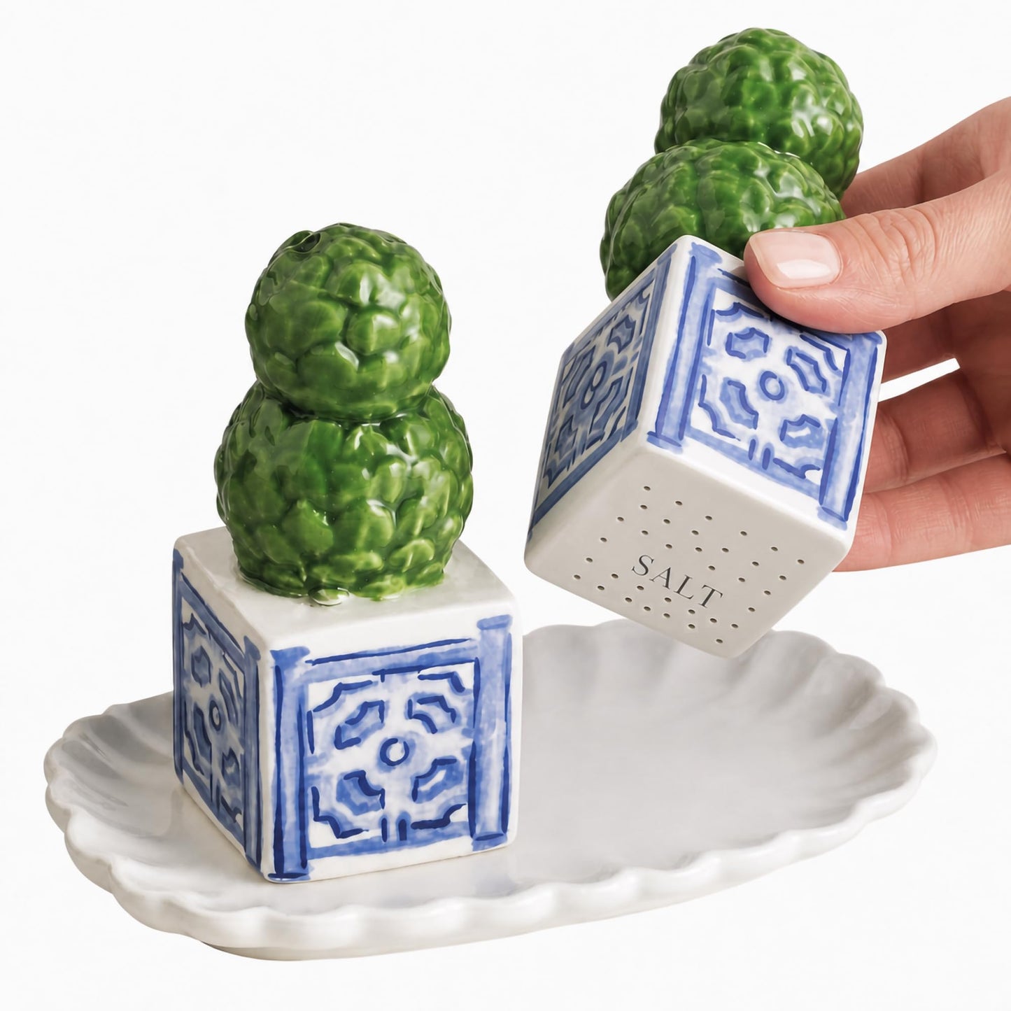 Mud Pie Ceramic Topiary Salt And Pepper Shaker Set