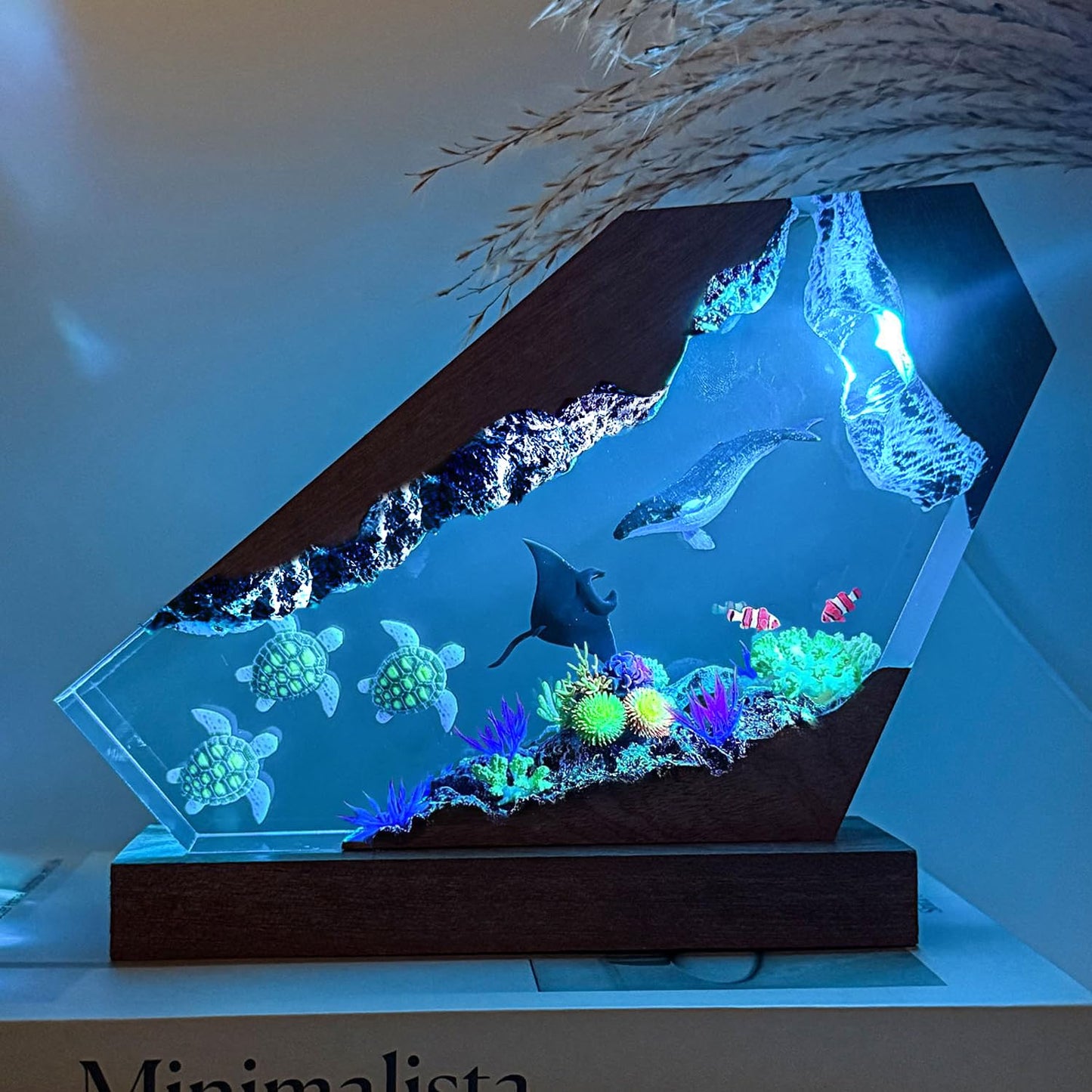 Humpback Whale Resin Ocean Lamp, Handmade RGB Resin Night Light for Home Office Decor,Turtles Gifts for Women, Ocean Lover Collectibles, Unique Gifts for Mom,Holiday Gift for Him & Her (S 6"x4")