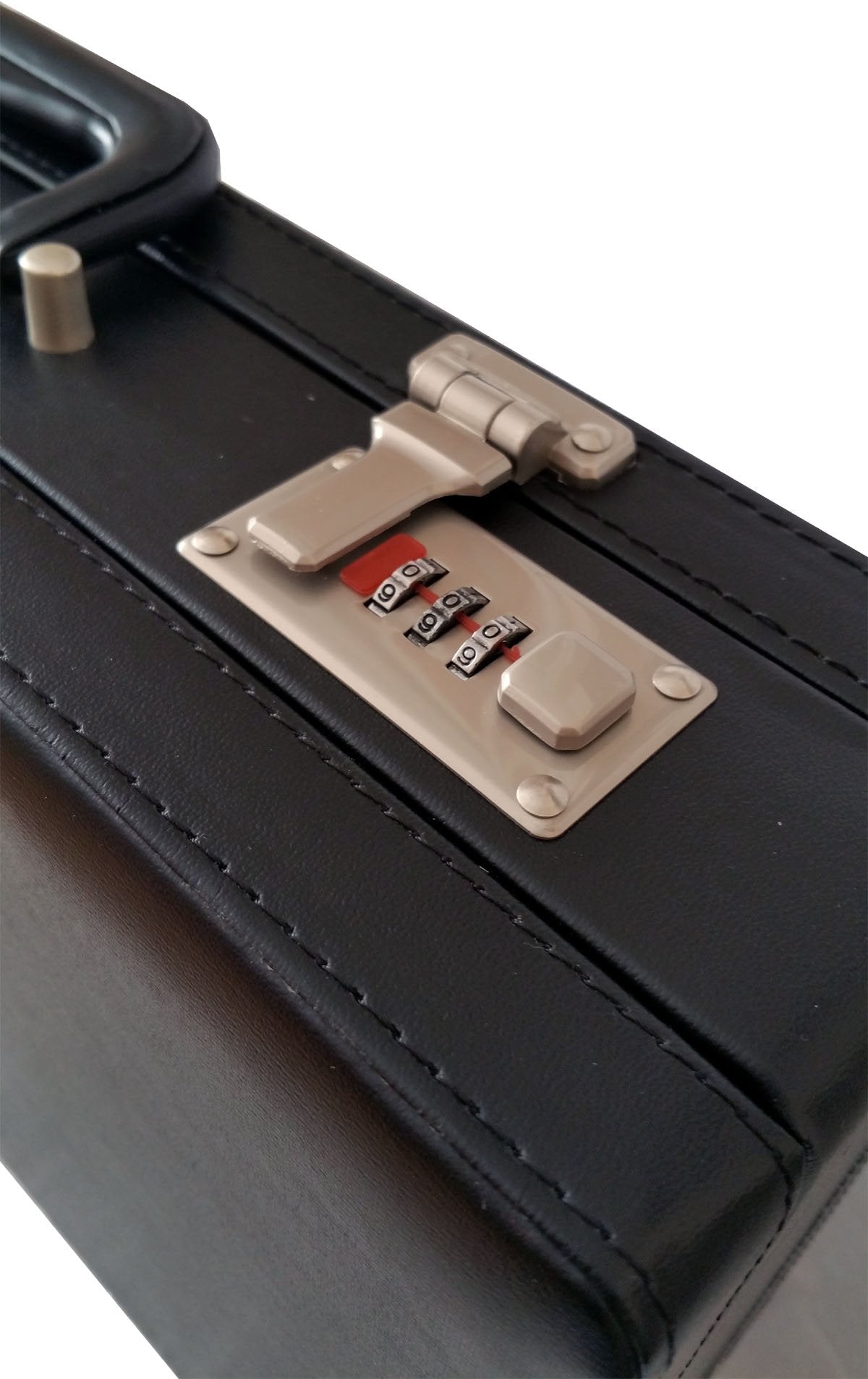 ESSENTIAL PRODUCTS Smooth Nappa Faux Leather Expandable Executive Attache Case Briefcase