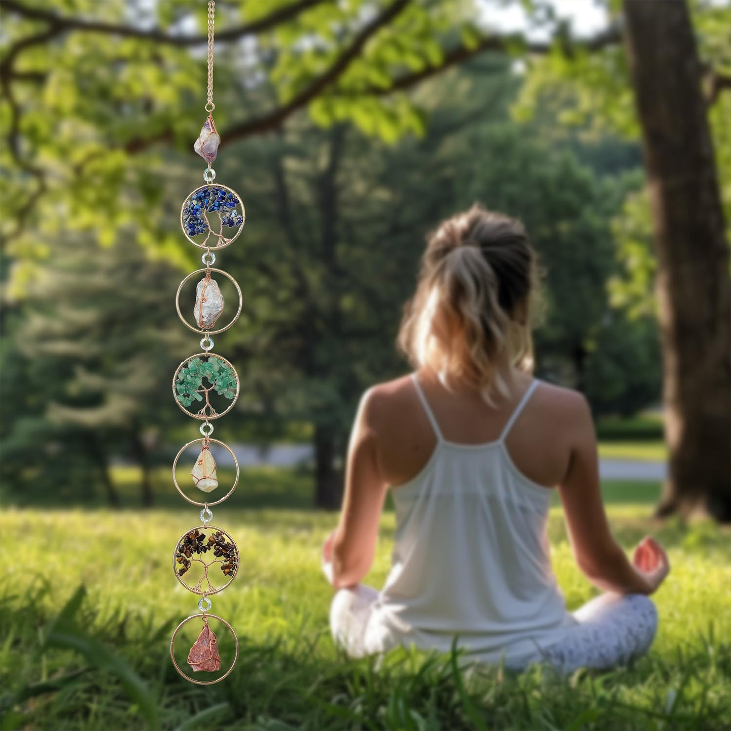 7 Chakra Healing Crystals Hanging Ornament，Handmade Chakra Stones Tree of Life Natrual Gemstones Wall Hanging Ornaments for Home Decor Yoga Meditation(Natural Stones+Tree of Life)