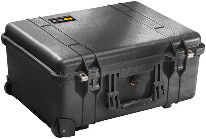 Pelican 1560 Case With Padded Dividers (Black)