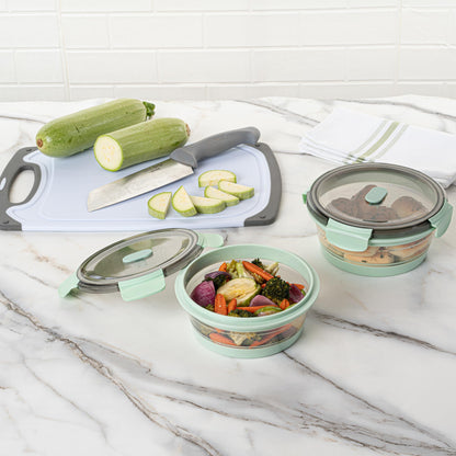 Restaurantware-Fresh Hero 27.2 Ounce Storage Containers, 20 Durable Airtight Food Containers - Microwavable, Freezable, Green Plastic Collapsible Container, Dishwashable, With Vented Lids