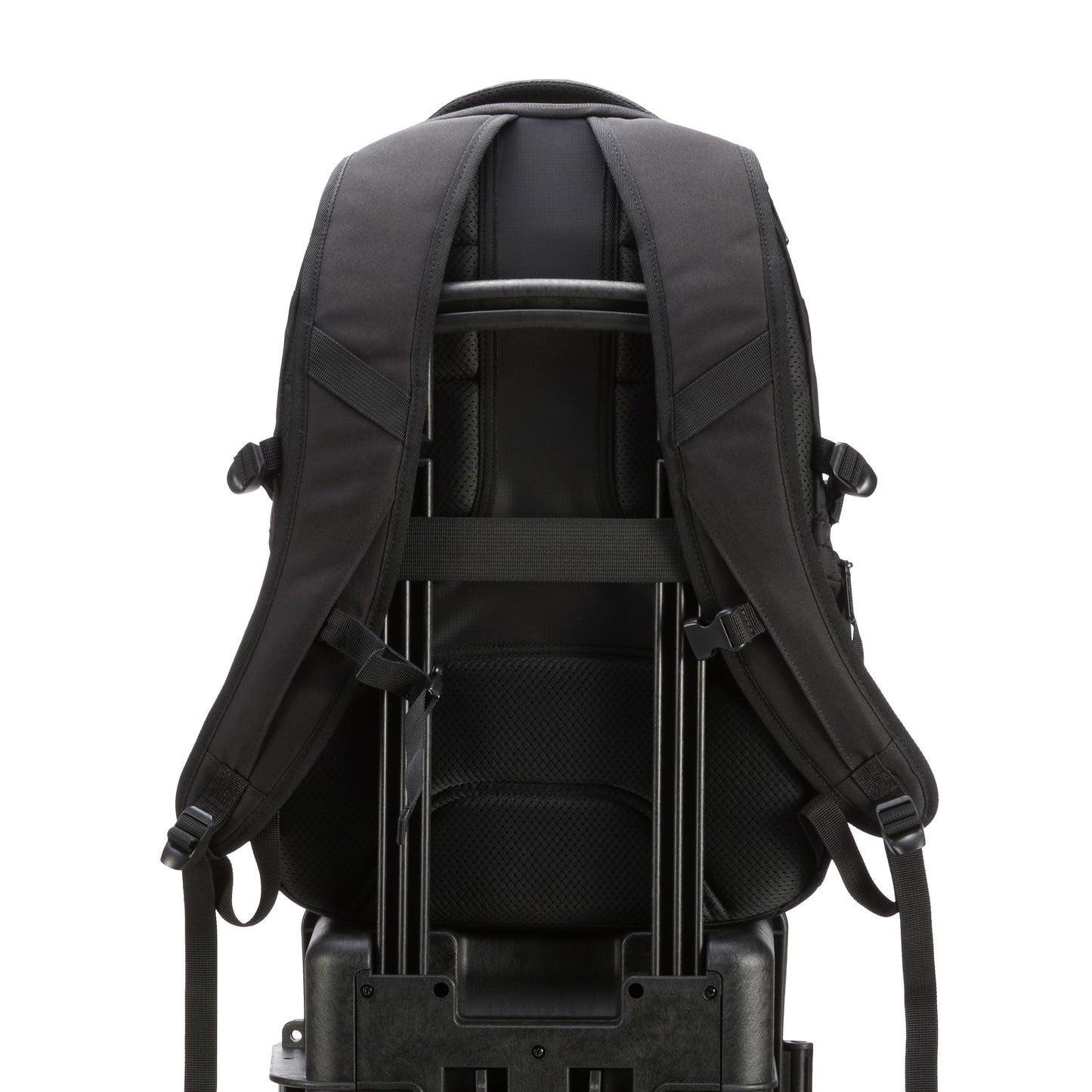 Amazon Basics Travel Laptop Backpack for 17 in / 43.1 cm Laptop, Black