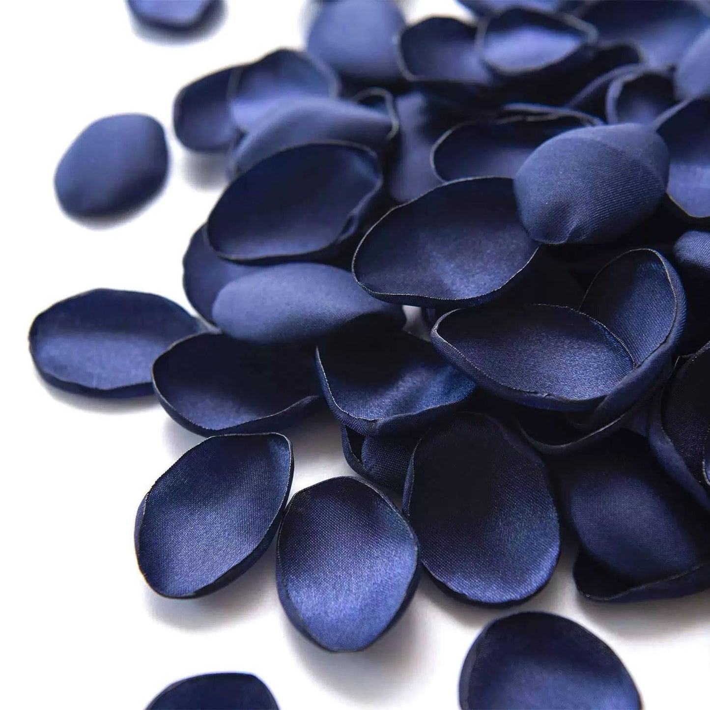 AimtoHome 200 Pcs Navy Blue Silk Rose Petals, Artificial Flowers for Groom Wedding Party, Baby Boy Shower, Nautical Theme, Table Scatter, Graduation, Formal Event Decor