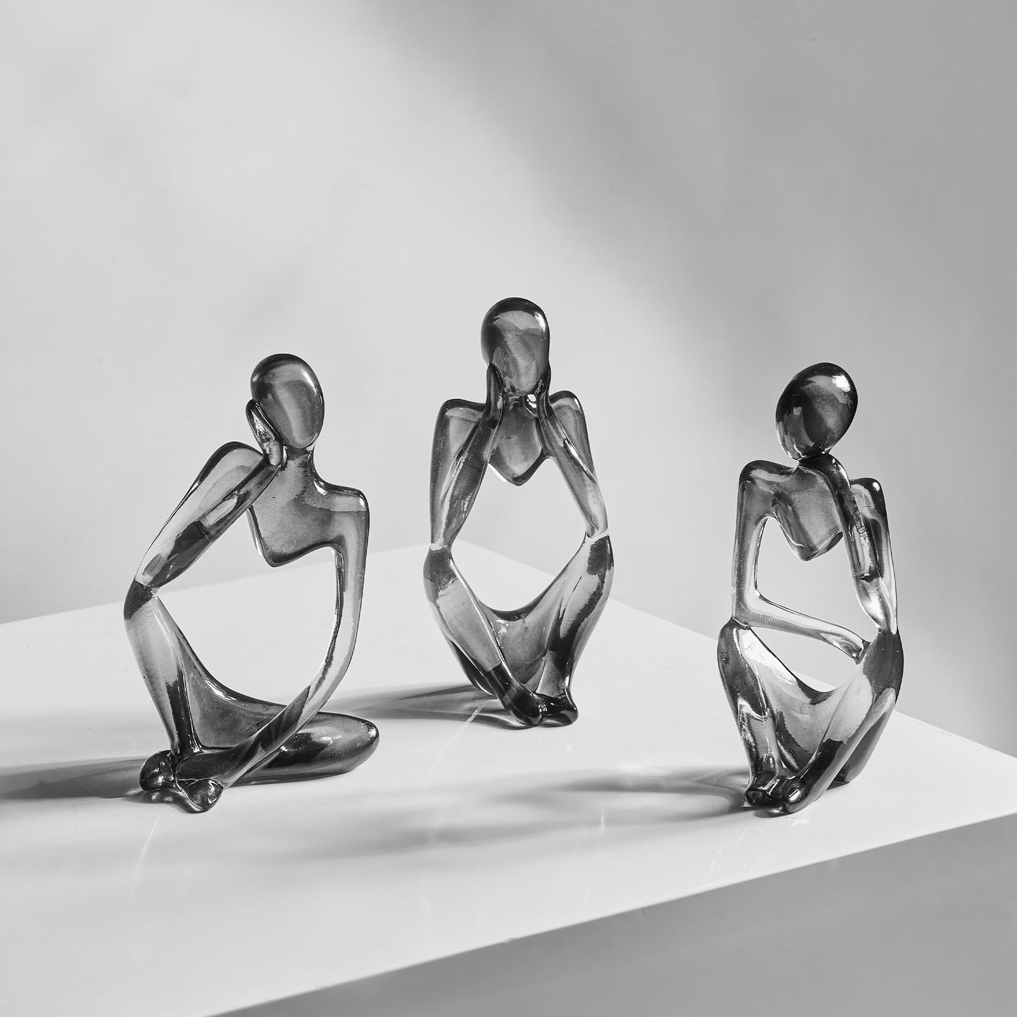XINXUAN 3Pcs Thinker Statue Sculptures Office Decor Small Shelf,Bookshelf Decor TV Stand Decor Resin Collectible Figurines Home Decorations for Living Room (Smoke Gray)