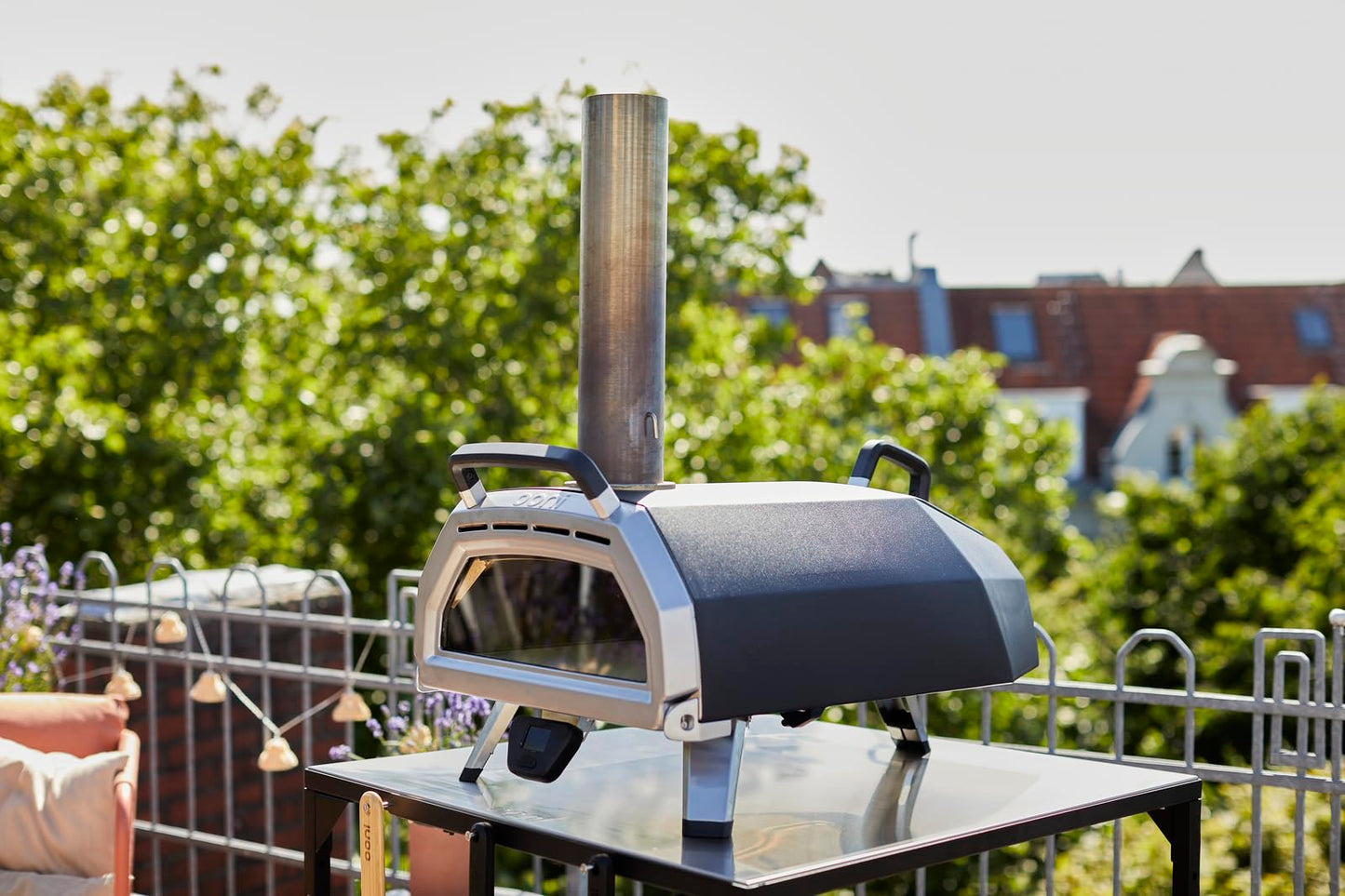 Ooni Karu 16 Multi-Fuel Pizza Oven - Outdoor Pizza Oven with Pizza Stone & Thermometer, Dual Fuel 16 Inch Pizza Maker, Outdoor Cooking Grill