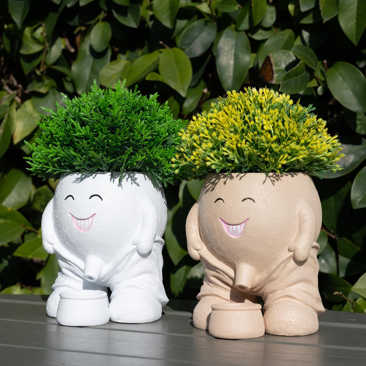 Funny Planters Smiley Face Planter Pot with Drainage Hole, Cute Resin Succulent Plant Pots, Unique Novelty Cute Cactus Face Pots for Office Desk Plant Pots Gift White