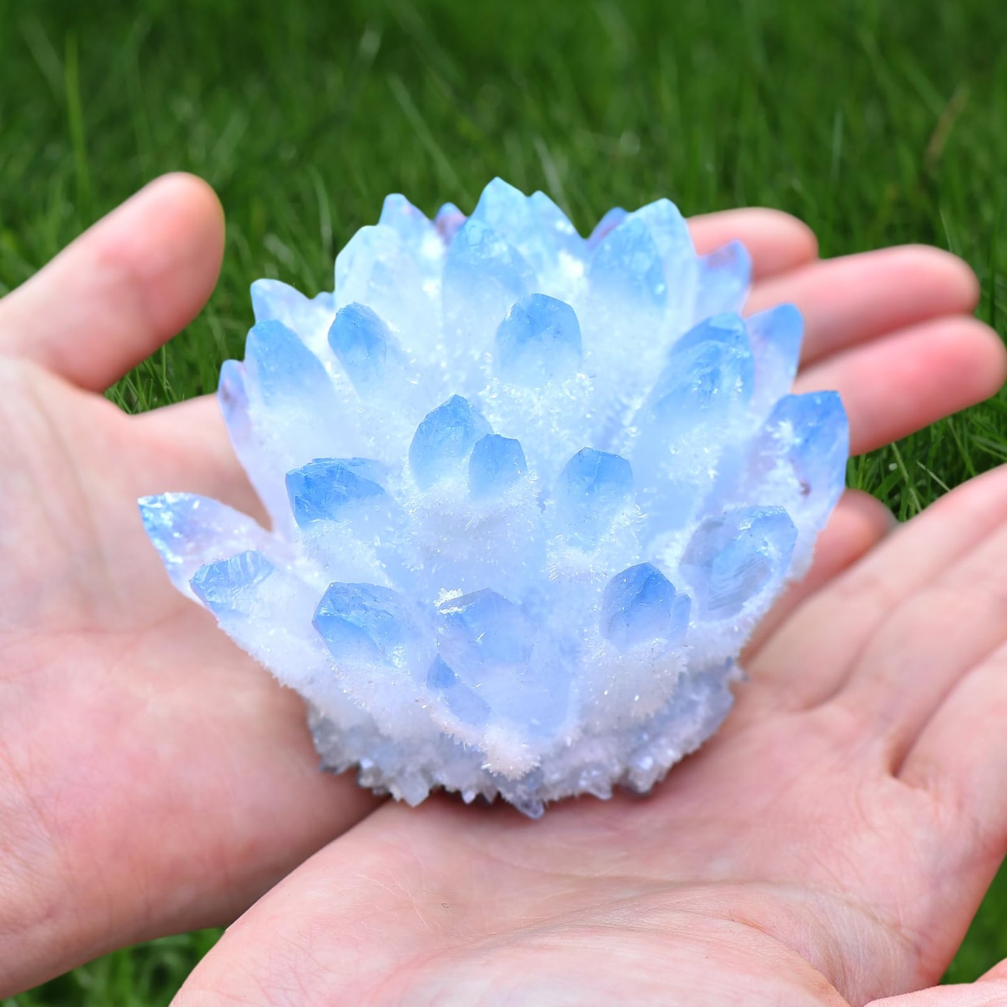 Natural Crystal Cluster Clear Quartz Mineral Crystal Cluster Cluster Healing Ornament Hue Reflection Feng Shui Home Decor (Blue)