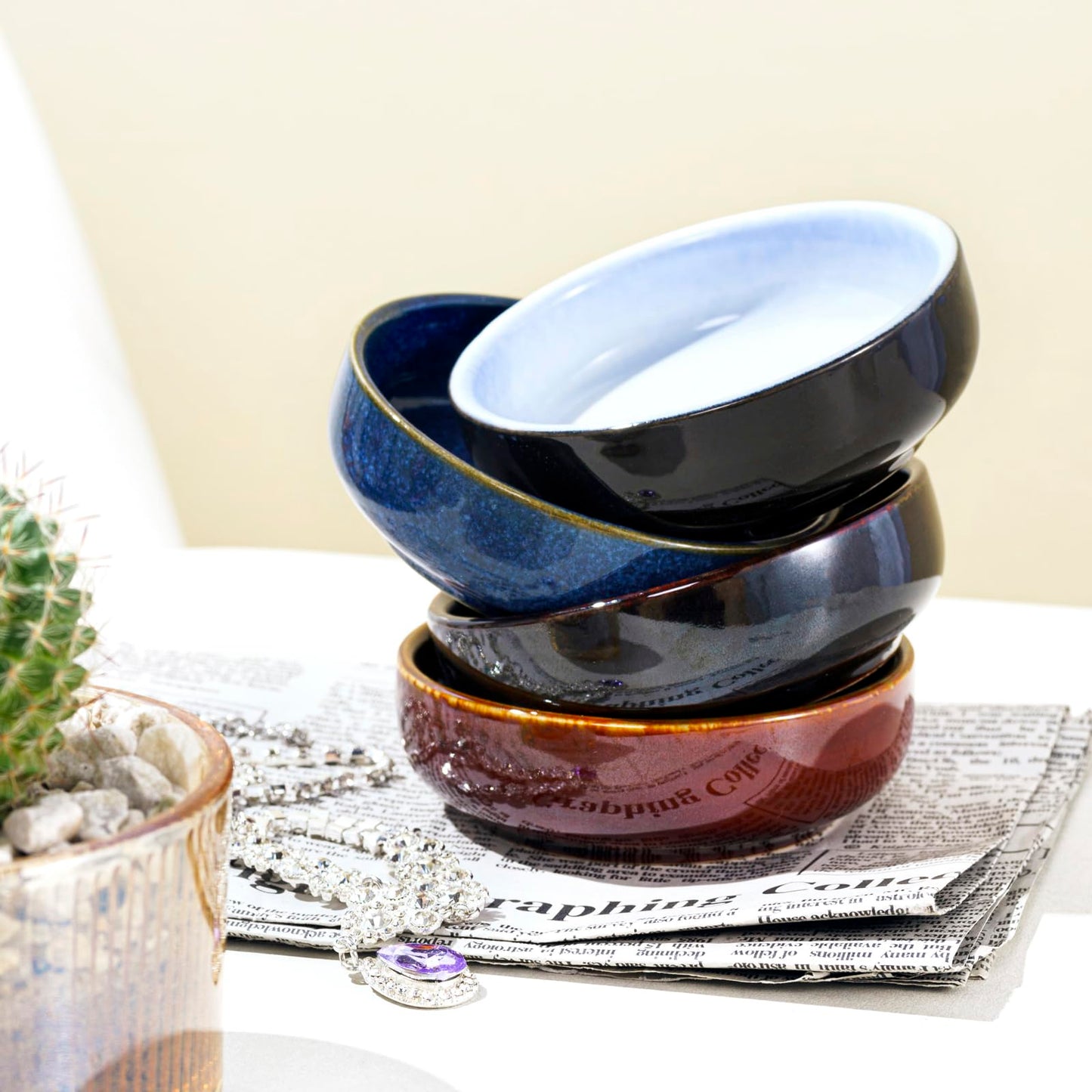Mosuji 3.35 Inch Ceramic Soy Sauce Dish, Soy Sauce Dipping Bowl, 2.5 oz Capacity, Pack of 4