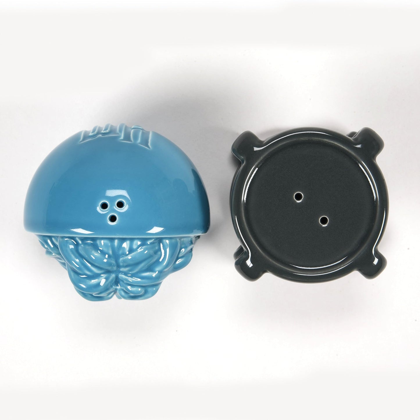 Enesco Disney Ceramics Haunted Mansion Madame Leota Salt and Pepper Shaker Set, 5.23 Inch, Multicolor