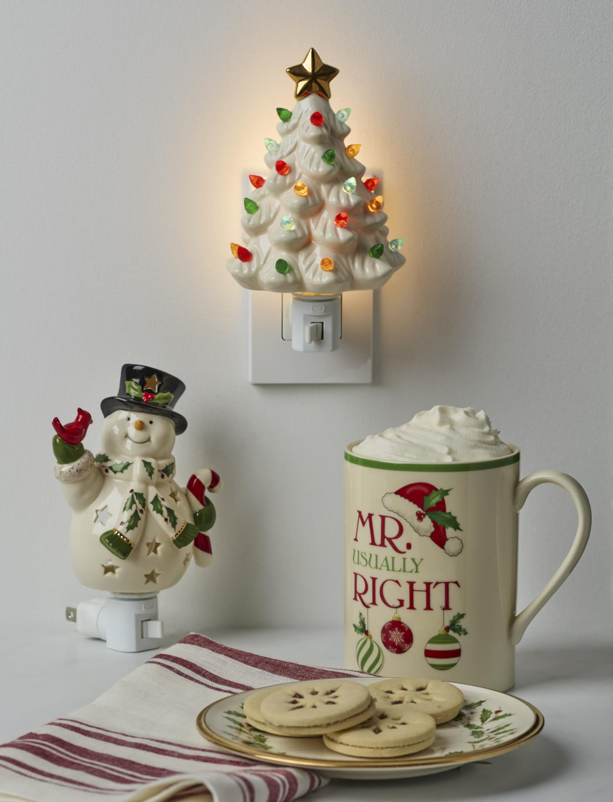 Lenox 897959 Treasured Traditions Tree Night Light, Christmas Decorations, Indoor Decor
