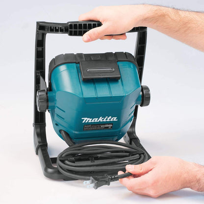 Makita DML805/2 Cordless/ 240V Worklight - Battery And Charger Not Included