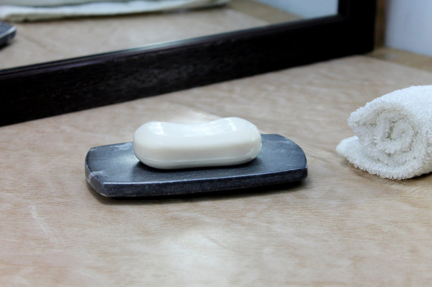 KLEO Natural Stone Soap Dish or Bath Accessories for Bath Tub or Wash Basin (Black with Natural Lines)