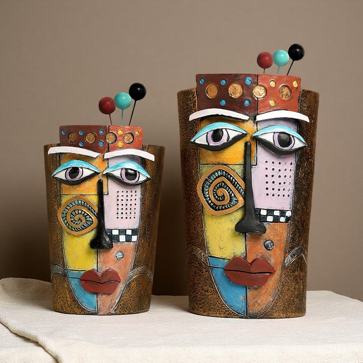 Yhupl Picasso Abstract Face Flower Pot,Plant Pot with Facial Expressions,Handmade Resin Plant Pot with Drainage Holes,for Indoor and Outdoor Botanical Home décor (Brown Large)