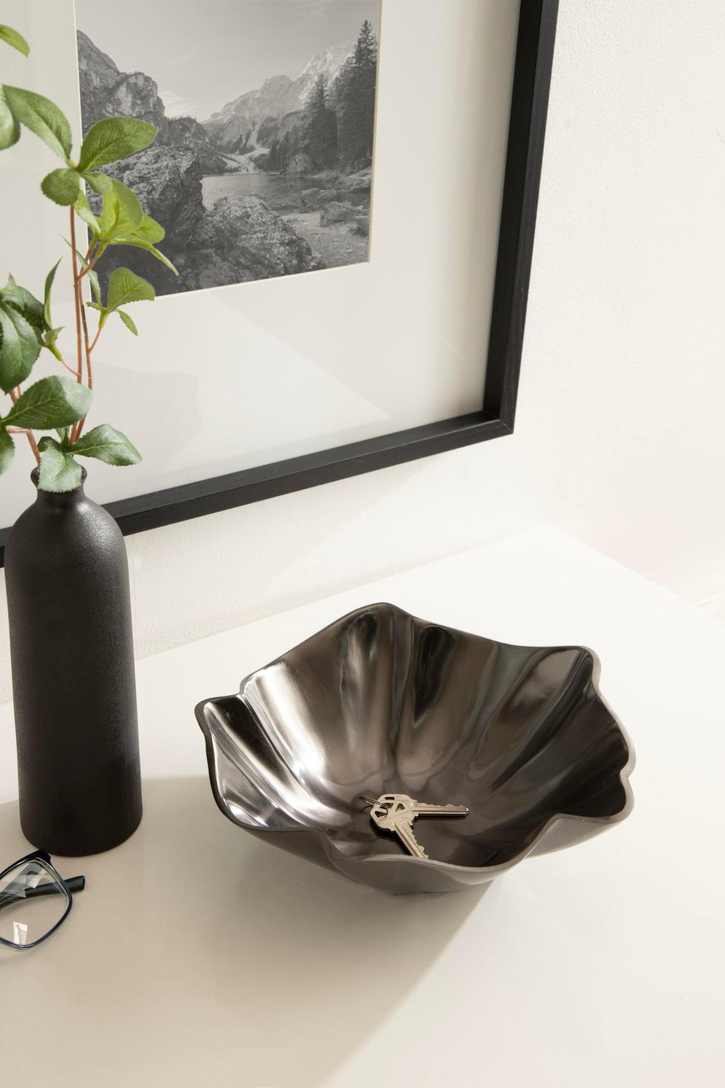 Kate and Laurel Flutte Scalloped Decorative Metal Serving Bowl; 10 x 10 x 3; Black Nickel; Modern Wavy Fruit Bowl for Kitchen Counter or Use as Tabletop Storage for an Entryway Table