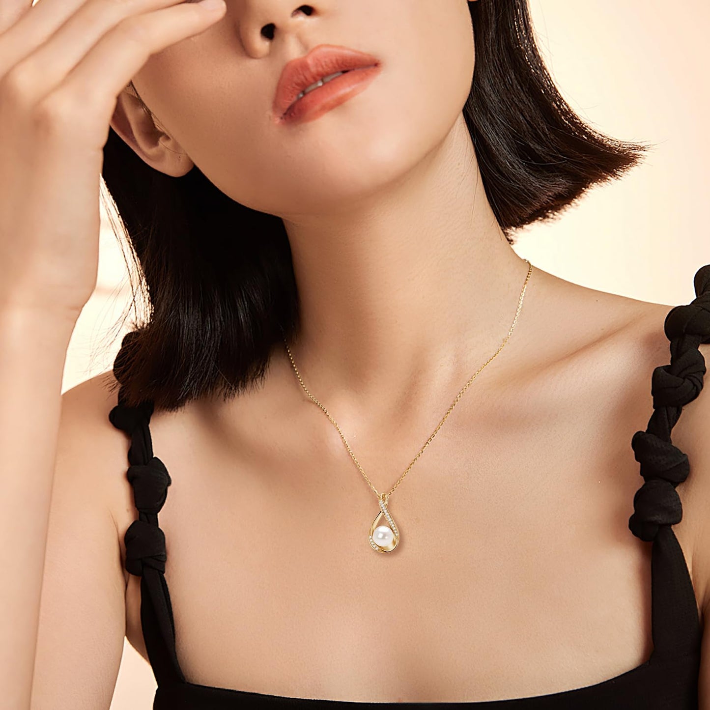 Pearl Necklace for Women, Freshwater Cultured Dainty Gold Plated Single Pearl Pendant Necklace with Moissanite Wedding Jewelry Gift for Bride Bridesmaid (8mm)