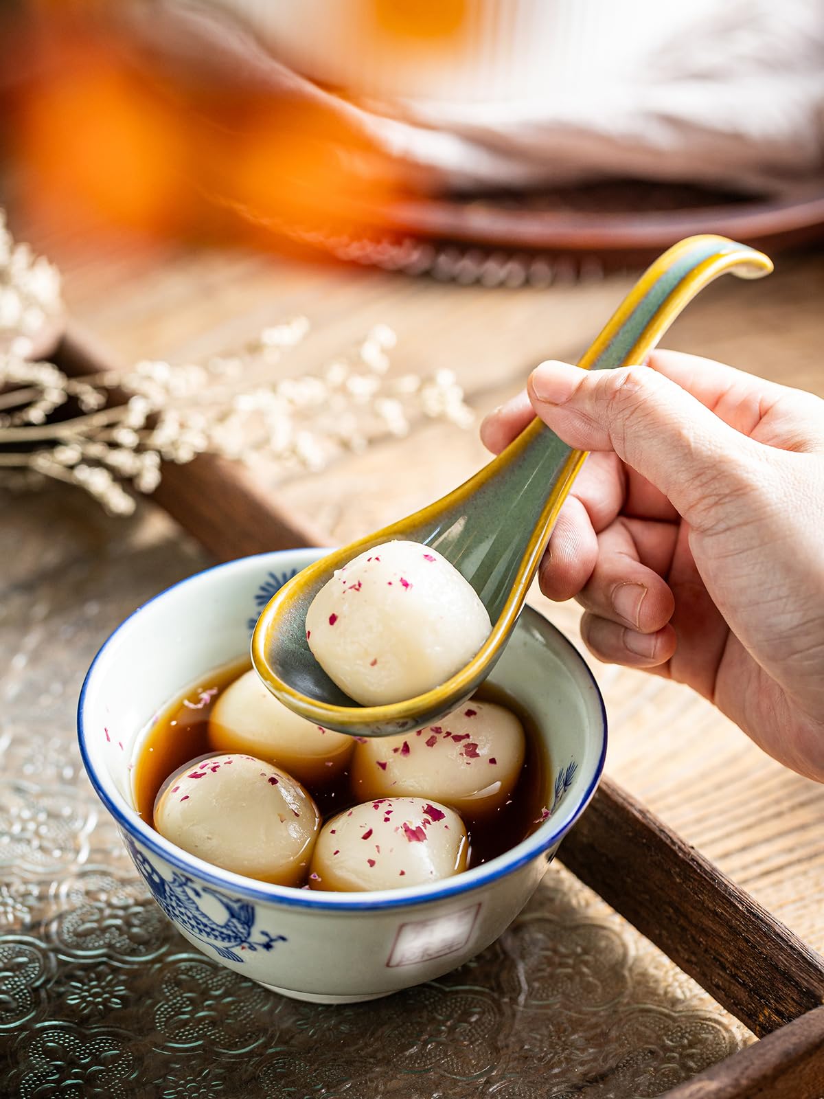 Gomakren Soup Spoons Set of 6, Asian Soup Spoons 6.5 Inch Ramen Spoons, Father's Day Christmas Ceramic Chinese Spoon Set for Soup, Cereal, Pho, Noodles, Dumpling, Dishwasher Safe, Blue-Green