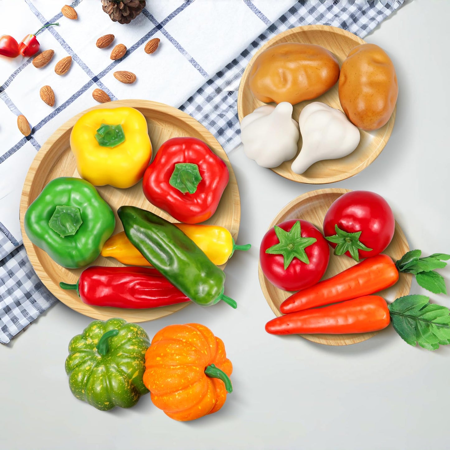 Tenorbass 16 Pieces Fake Vegetables, Artificial Vegetables for Decoration Kitchen, Realistic Faux Vegetables Props Display, Fake Tomatoes Potatoes Garlic Bell Peppers
