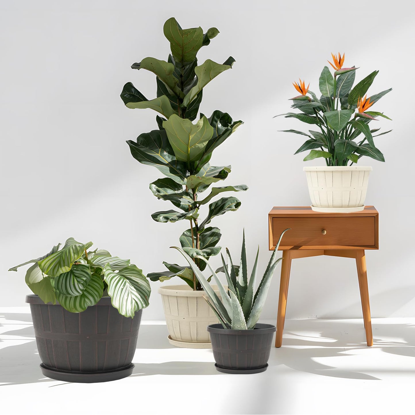 Quarut 12 Inch Large Planter Pot for Plants Indoor Outdoor, 4 Pack Plastic Flower Pots with Drainage Hole & Tray, Modern Decorative Garden Pot with Saucer, Plant Container for House（White）