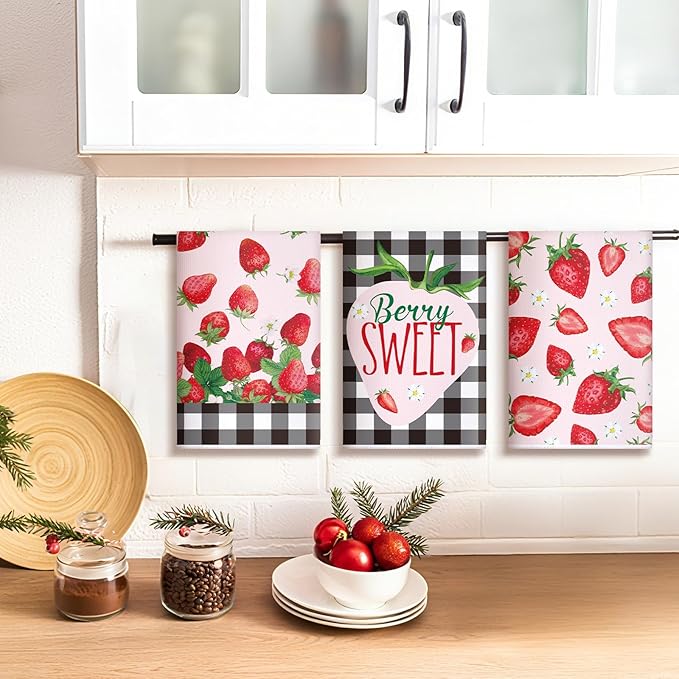 Bencailor 4 Pcs Strawberry Kitchen Towels Spring Berry Hand Dish Towels