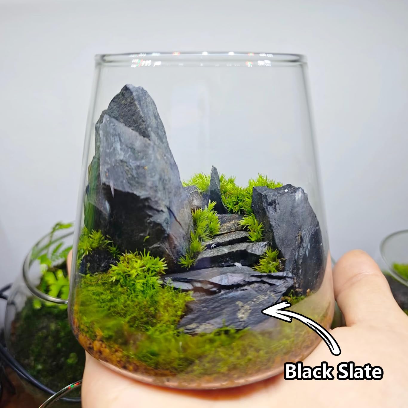 KINGRUI Natural Rocks Slate Stone 1-2.5 Inches Decorative Stones for Miniature Landscaping,Fairy Gardens,Bonsai,DIY Crafts,Aquariums & Reptile Terrariums-1lb