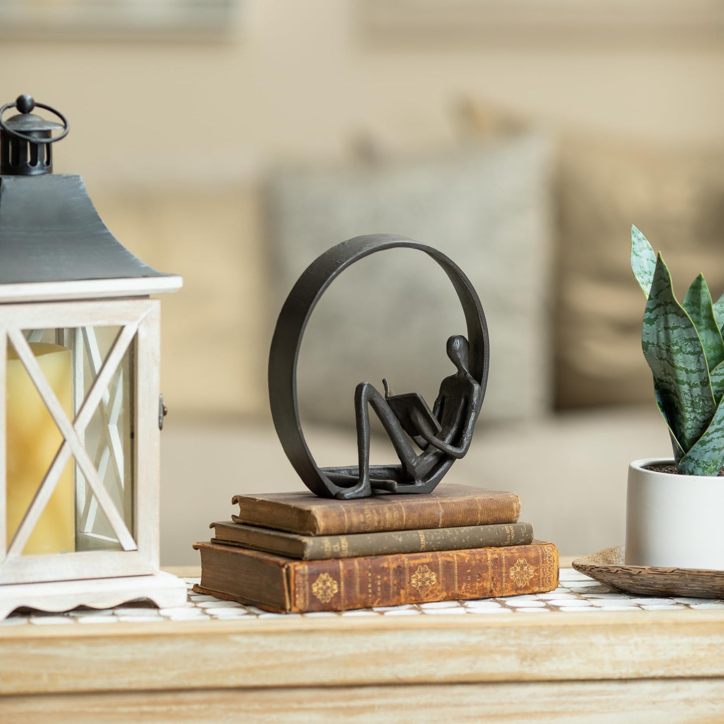 Danya B. Contemporary Encircled Male & Female Reader Cast Iron Sculpture Bookend Statues (Single Male)