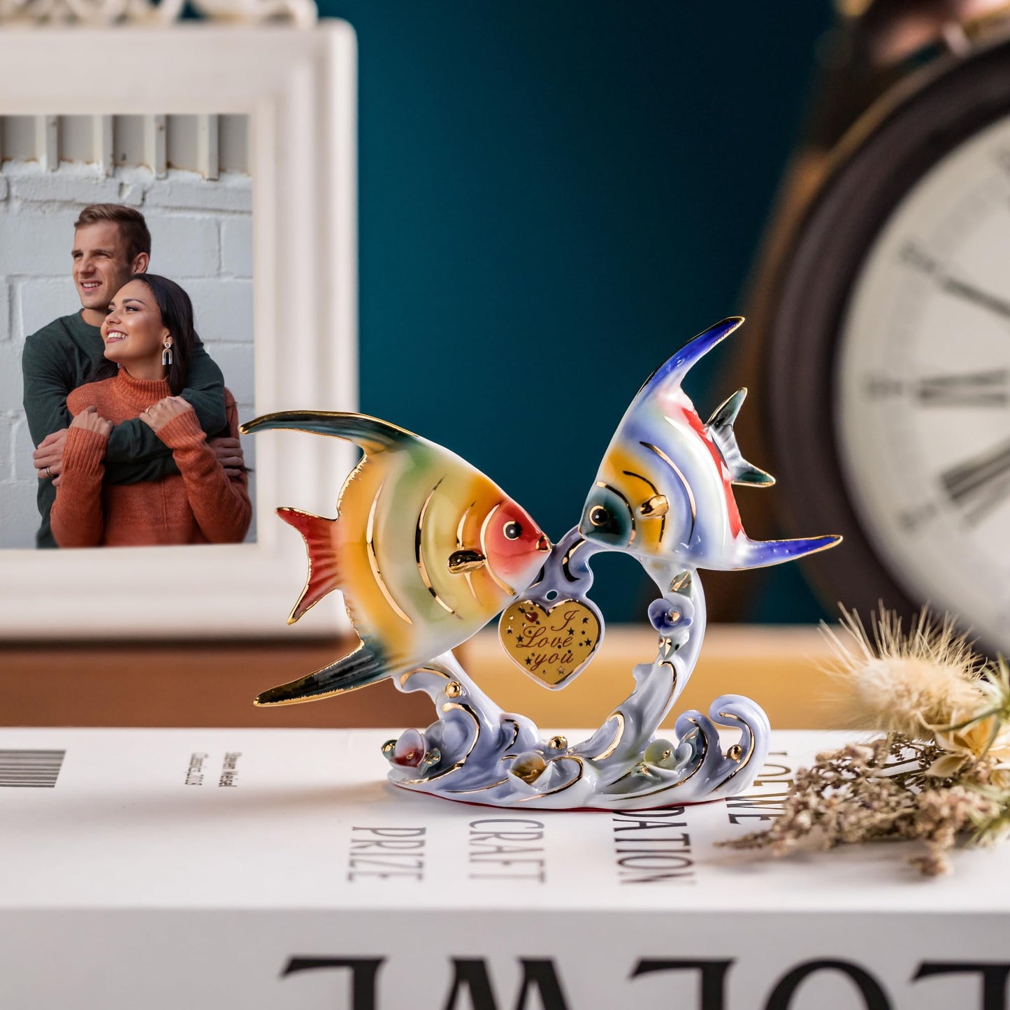 MTME Porcelain Figurines, I Love You (Golden Fish), Memorabilia, Sculpture Home Decor (Double)