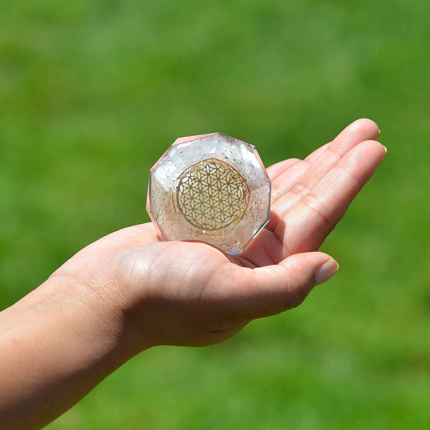 Orgonite Crystal Selenite Dodecahedron - Orgone Energy Generator Healing Chakra Stone with Flower of Life Design for Spiritual Balance, Meditation, Yoga, Reiki, Office and Home Décor