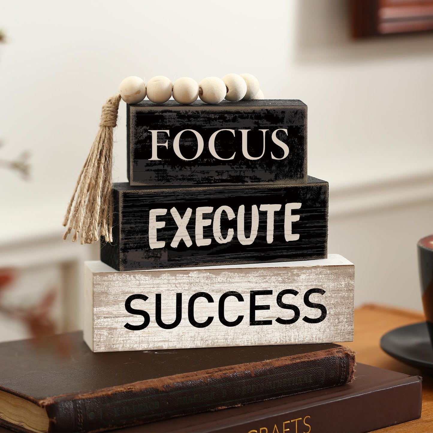 Yuntau 4 Pcs Motivational Desk Decor Wooden Office Decor Inspirational Tiered Tray Decoration Rustic Retro Wood Bead Garland Focus Execute Success Block Sign Farmhouse Centerpiece for Home Shelf