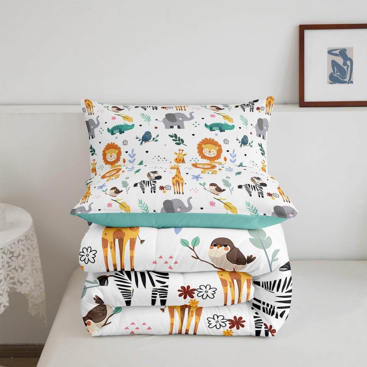 Erosebridal Queen Size Zoo Animal Comforter Set, Giraffe Lion Elephant Bedding Set, Cute Wild Animals Down Comforter for Kids Teens Boys Girls Bedroom, Cartoon Safari Wildlife Quilt,Lightweight