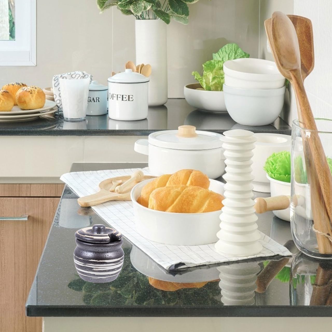 Ceramic Compact Condiment Storage Pot Small Sushi Candy for Kitchen and Dining Table Use 2.36X2.16X2.16In