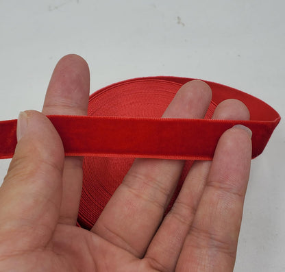 10 Yards Velvet Ribbon Spool (Red, 5/8")