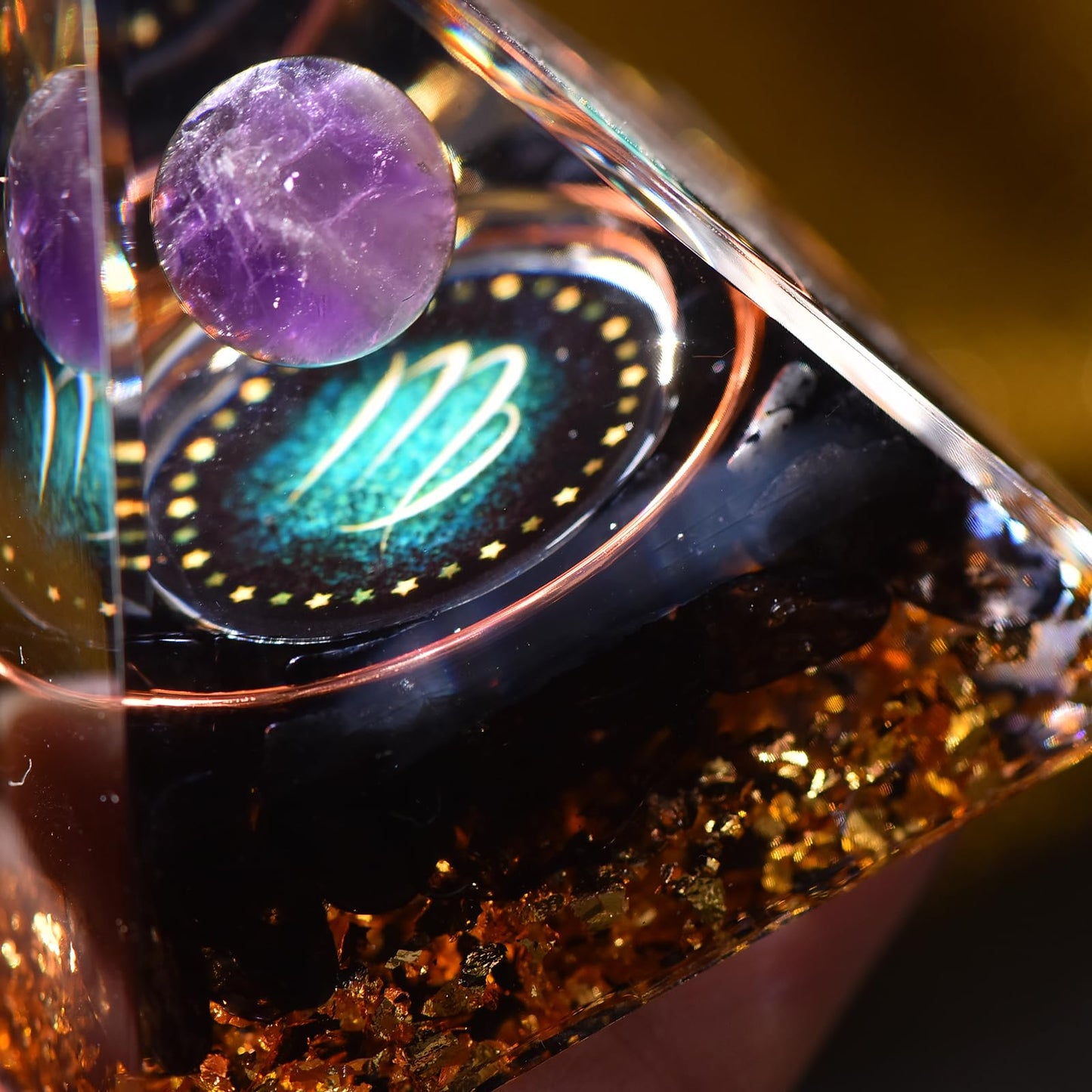 YOUNAIERZX Twelve Constellations Orgone Pyramid Natural Amethyst with Obsidian Healing Crystals for Protection Chakra Positive Energy Gift Home Decor (Virgo)