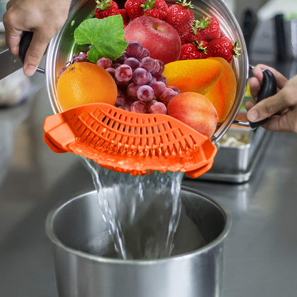 AUOON Clip On Strainer Silicone for All Pots and Pans, Pasta Strainer Clip on Food Strainer for Meat Vegetables Fruit Silicone Kitchen Colander