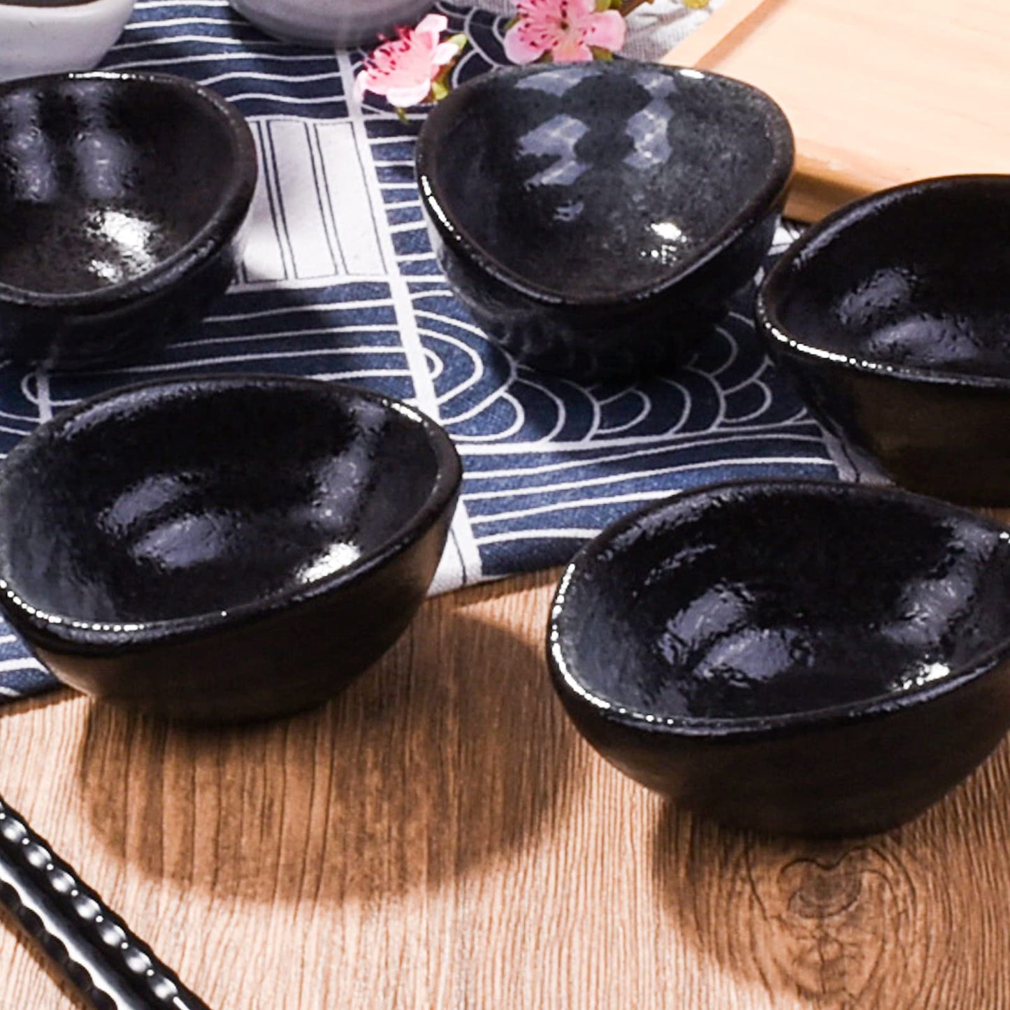 LMRLCS Japanese Dipping Sauce Bowls Elliptical Porcelain Soy Sauce Dish Sushi Dish Ceramic Asian Sauce Bowls Set of 5 for Vinegar,Oil,Salt,Salad Soy Sauce,Wasabi, Black