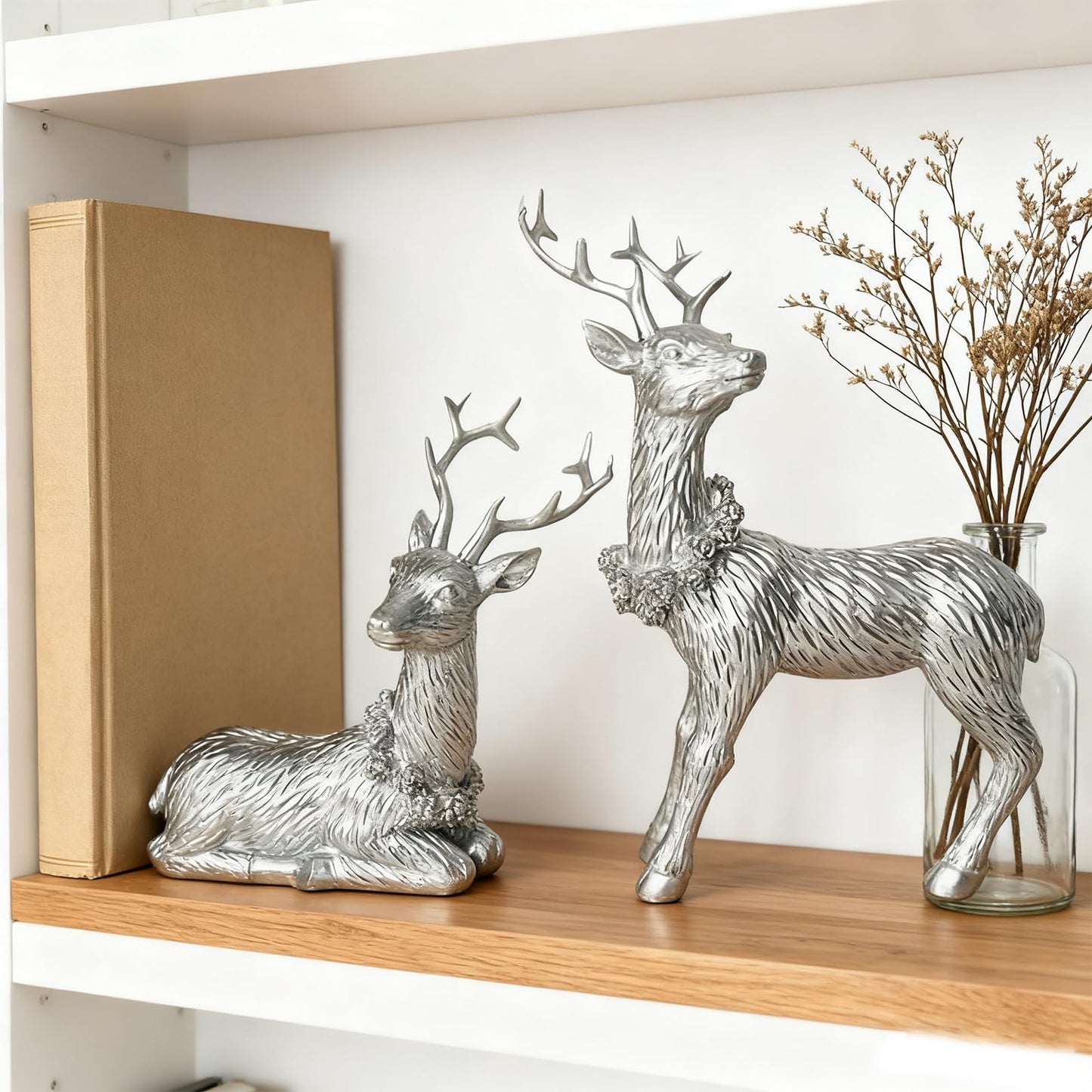 2 Pcs of Pine Cone Deer Resin Ornaments, Christmas Deer Ornament, Elk Ornament, Home Decor,Perfect, to Enhance The Festive Atmosphere (Silver)
