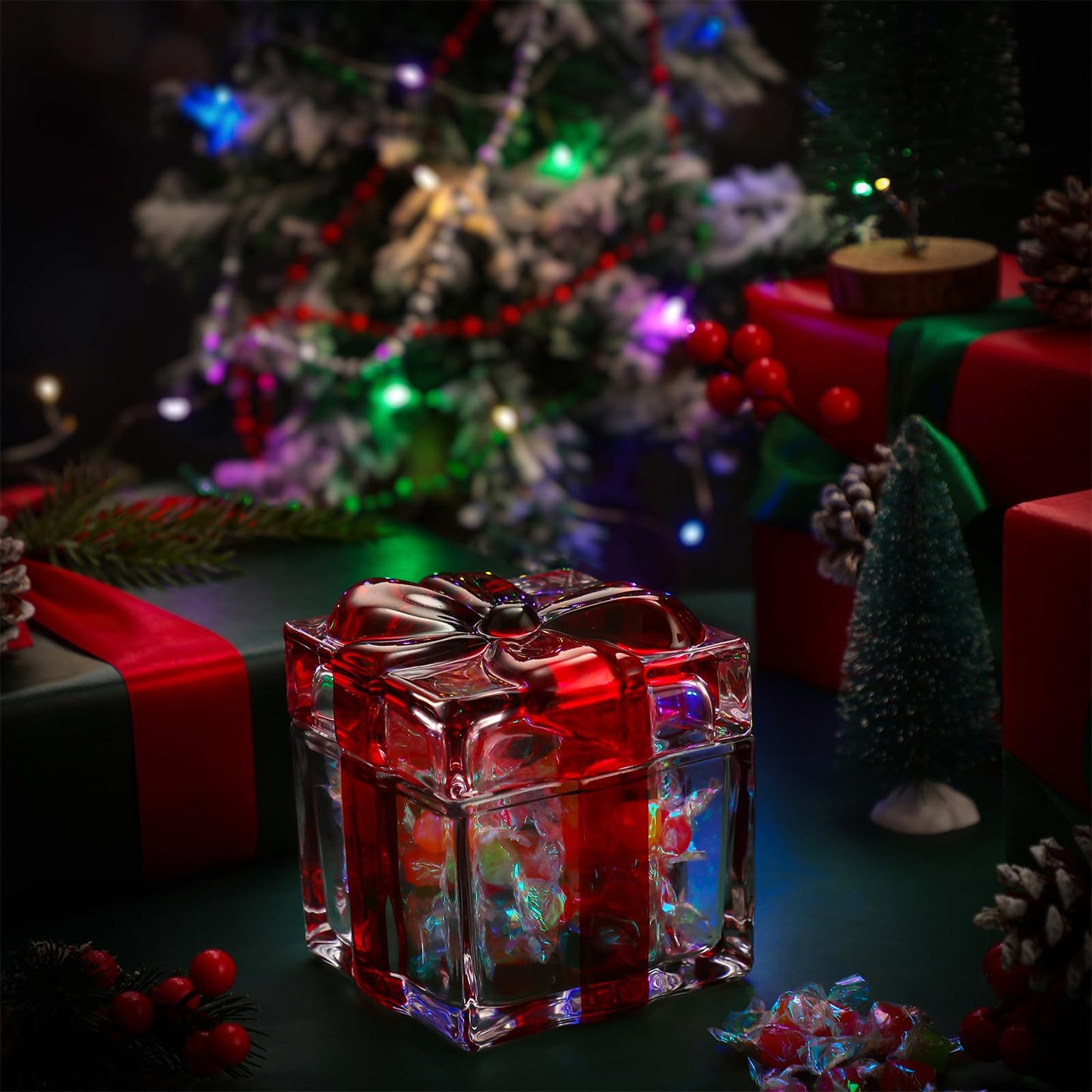 Suttmin 2 Pcs Peppermint Candy Christmas Dishes 4. 7" Crystal Box Glass Jar with Lid Red and White Dish Christmas Gift Dishes Xmas Square Sugar Bowl for Xmas Peppermint Candy Party Supply