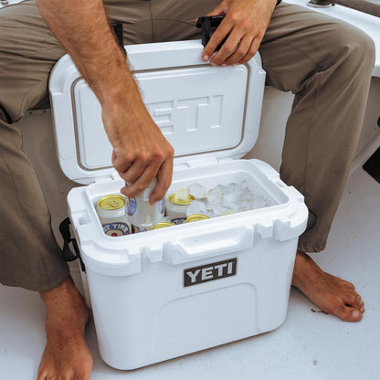 YETI Roadie 15 Hard Cooler with DoubleDuty Shoulder Strap, Wetlands Camo