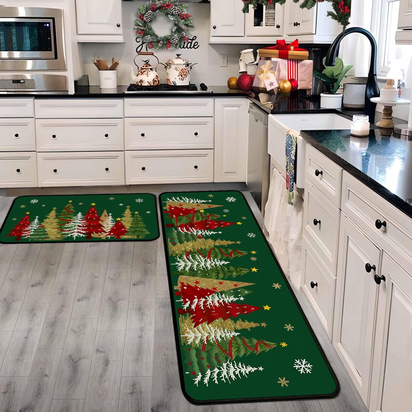 Lingcetger Christmas Kitchen Mats for Floor,Xmas Tree Kitchen Rugs Sets of 2,Green Christmas Non-Slip Kitchen Decor Floor Rug Home Decoration Doormat