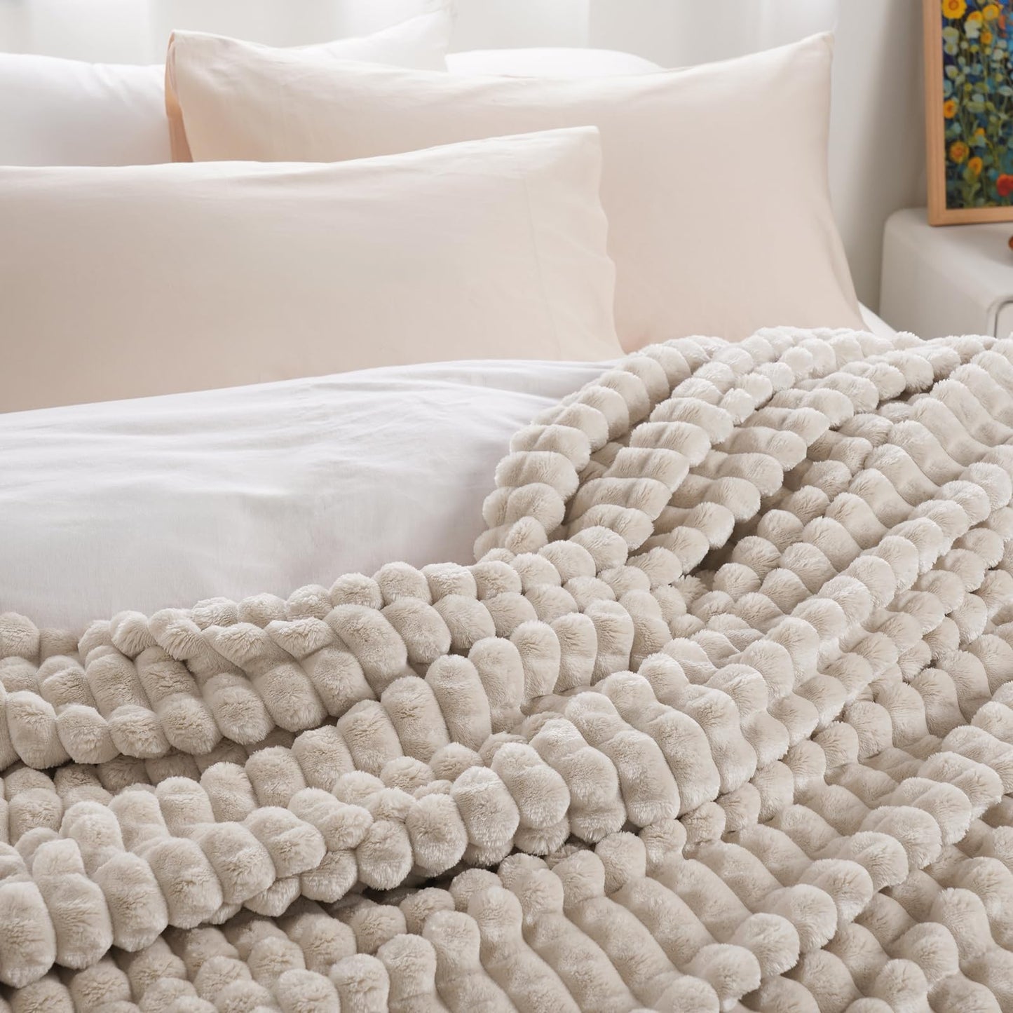 PHF Luxury Soft Fleece Blanket King Size, No Shed No Pilling, 380GSM Fluffy Cozy Throw Blankets for Bed, 108"x90",Lightweight Warm Bedding for Home Decor, Ideal Gift for Women, Oak