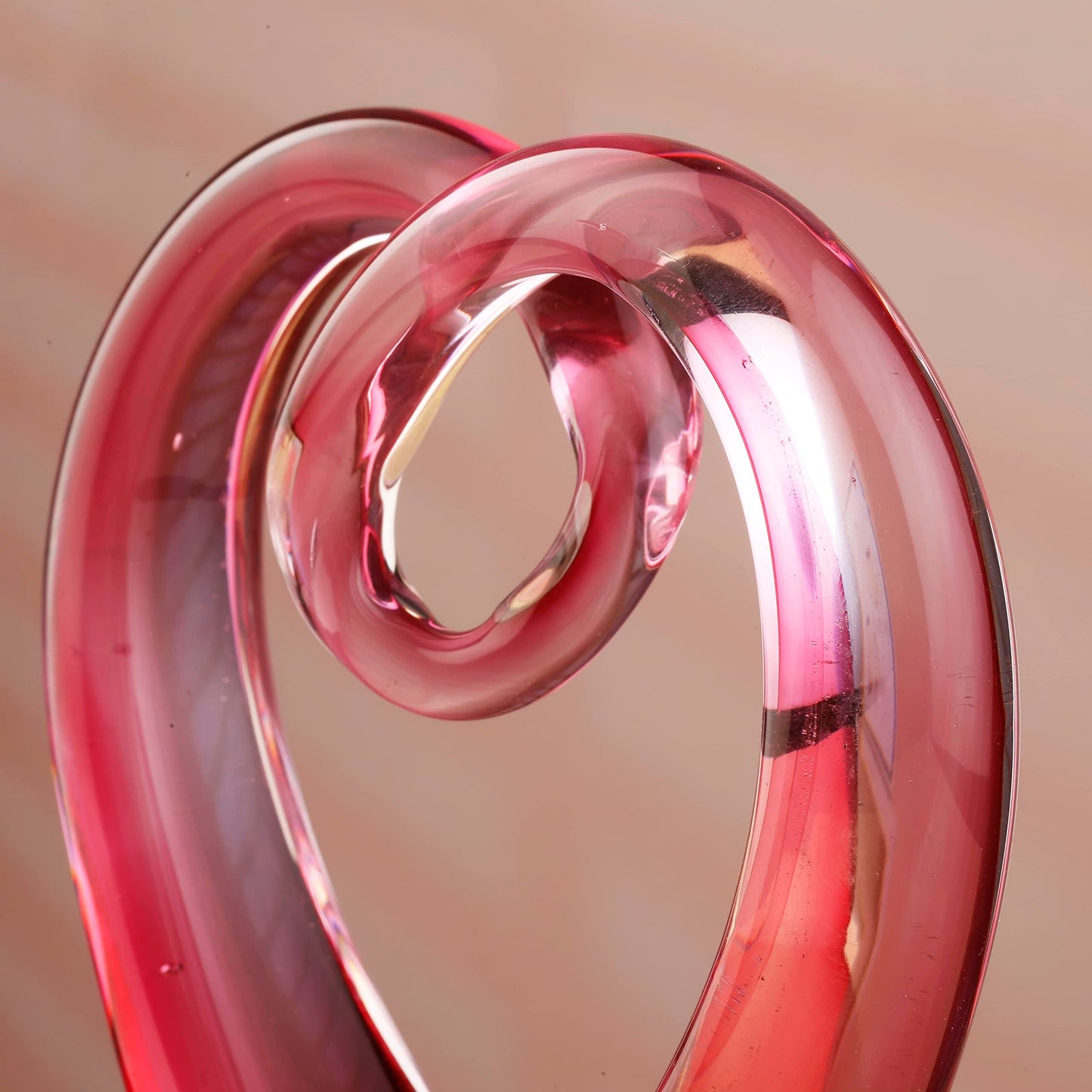 Yao Yuan 7.49'' Tall Hand Blown Art Glass Pink Heart Sculpture, Glass Heart Figurines Party Home Decoration,Art Sculpture Collection for Valentine's Day Gift (Pink)