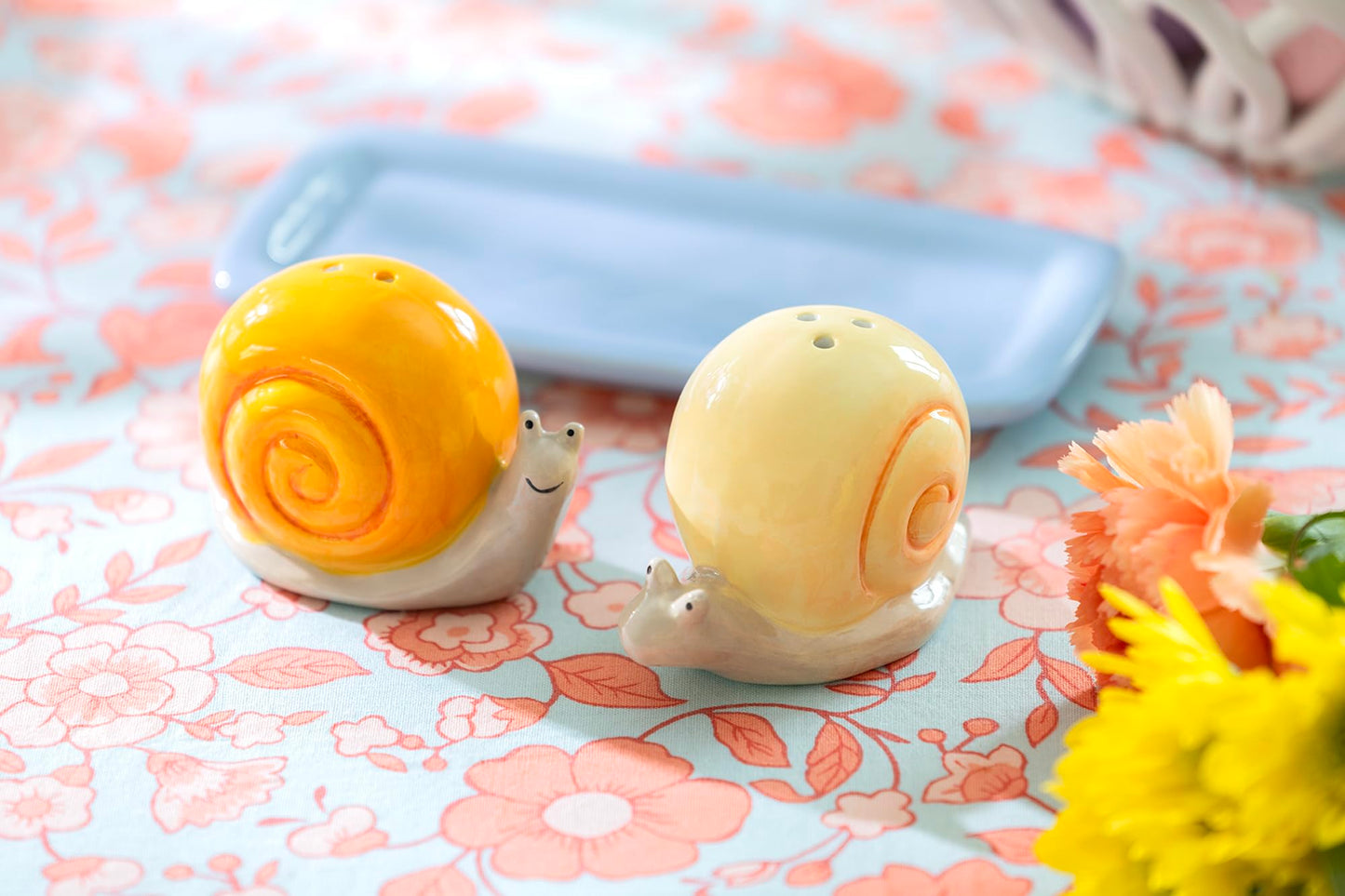 Happy Snails Ceramic Salt and Pepper Shaker Set with Tray, Spring Decor, Garden Party, Seasonal Gift