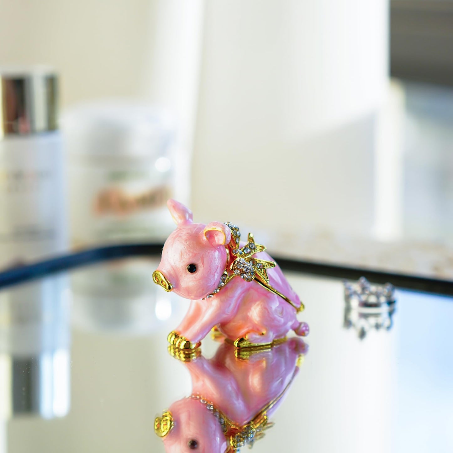 YU FENG 2.3inch Cute Piggy Jewelry Trinket Box Hinged Collectible Crystal Jeweled Pig Decor Animal Figurines Christmas Gift