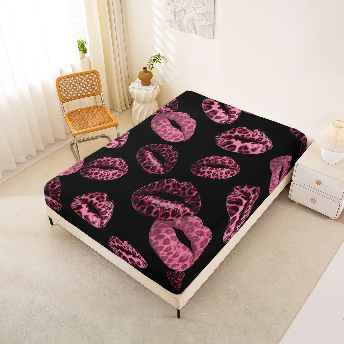 Feelyou Leopard Print Lips Fitted Sheet Full Size for Kids Boys Girls Cheetah Print Bed Sheets Set 16" Deep Pocket Soft Breathable Microfiber Kissing Lips Bedding with 2 Pillowcases Room Decor