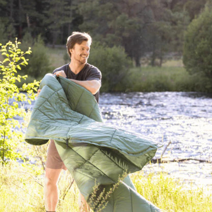 HEST Packable Comforter for Camping, Single Size - 100% Recycled Polyester Fill and Premium Quiet Fabric - Perfect for Hiking, Backpacking & Outdoor Adventures