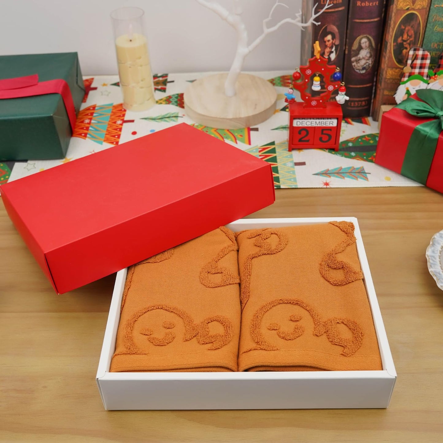 Ciazoxa Gingerbread Christmas Bathroom Decor Hand Towels 13x29 Inch 100% Cotton Dish Towels Drying Kitchen Towels Home Kitchen Decoration Set of 2
