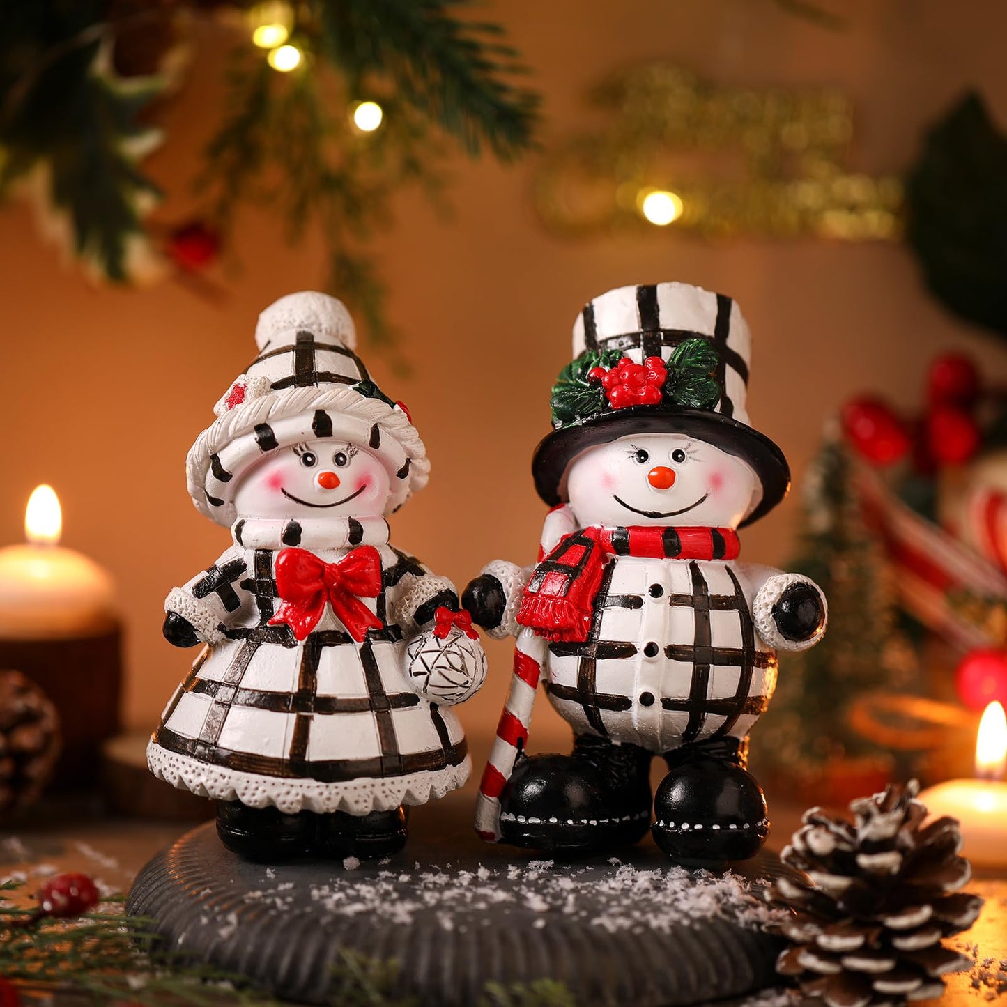 Moucuny 2 Pieces Winter Snowman Figurines Decorations Black and White Resin Snowman Winter Ornaments with Chef Hat Candy Bow Scarf Table Decor for Tabletop Office Shelf Gift Home Kitchen Mantle