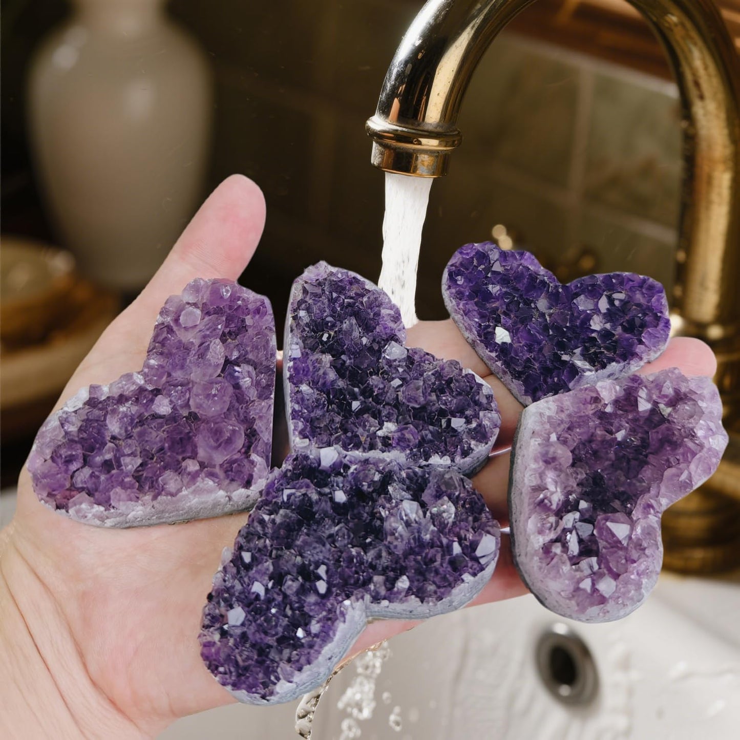 Luckeeper Crystals and Healing Stones Heart Crystal Amethyst Cluster Geode Raw Stones with Display Stand for Home Decor, Meditation, Spiritual Energy, 1Pc 2.34"-2.75"